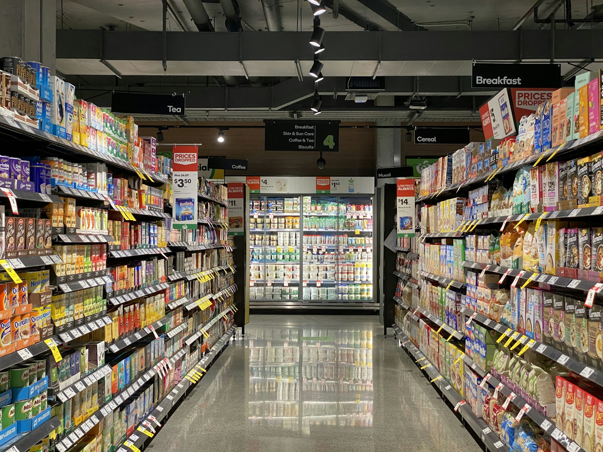 Rayons alimentaires — Groupe SOZARO